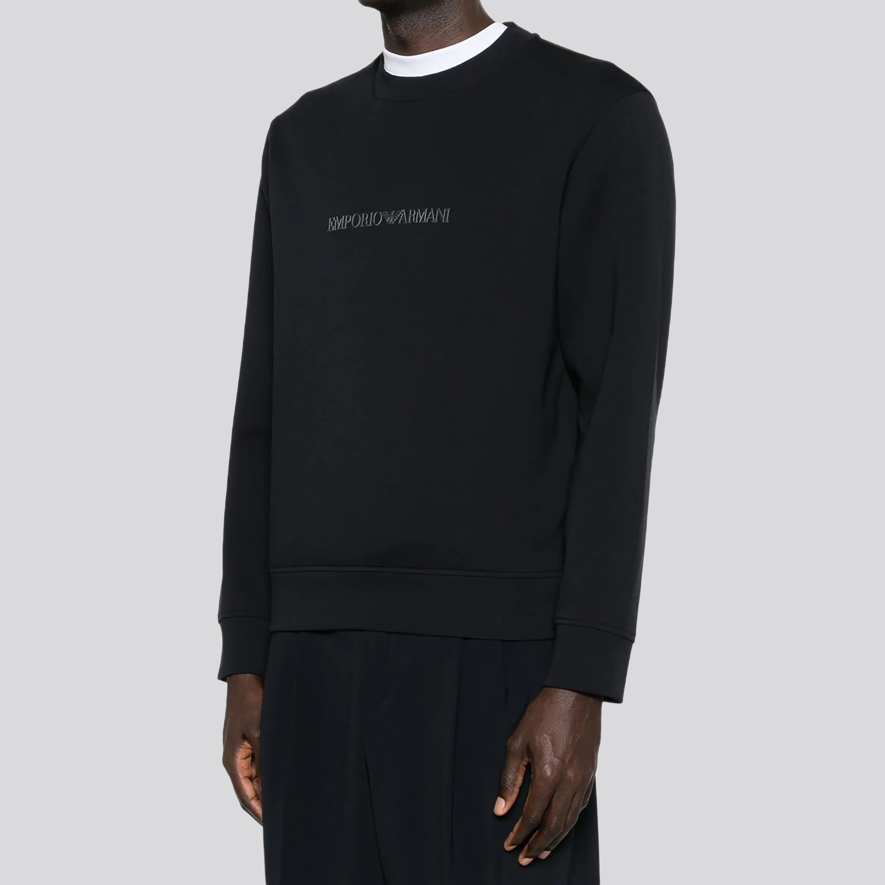 Buzo Negro Emporio Armani Logo