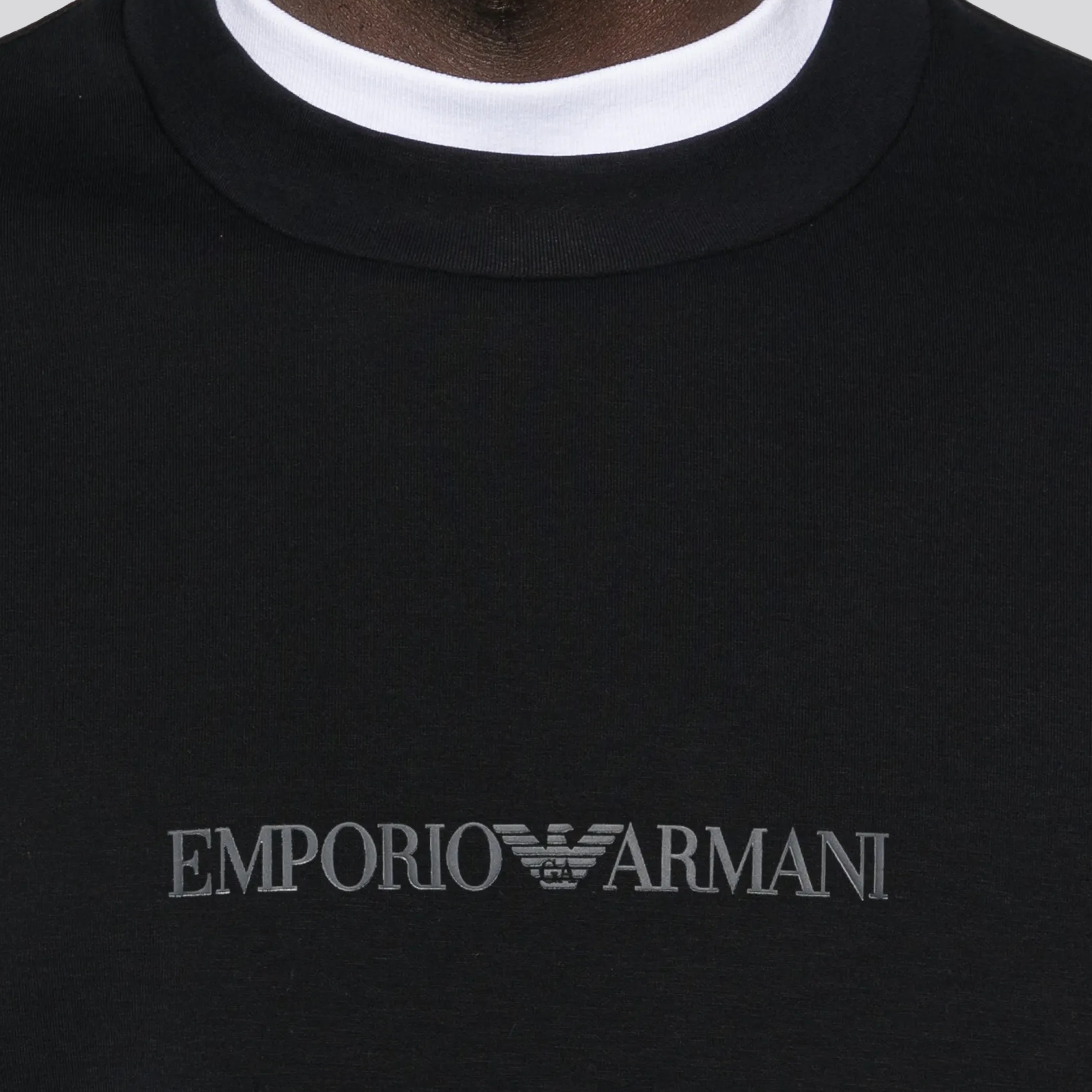 Buzo Negro Emporio Armani Logo