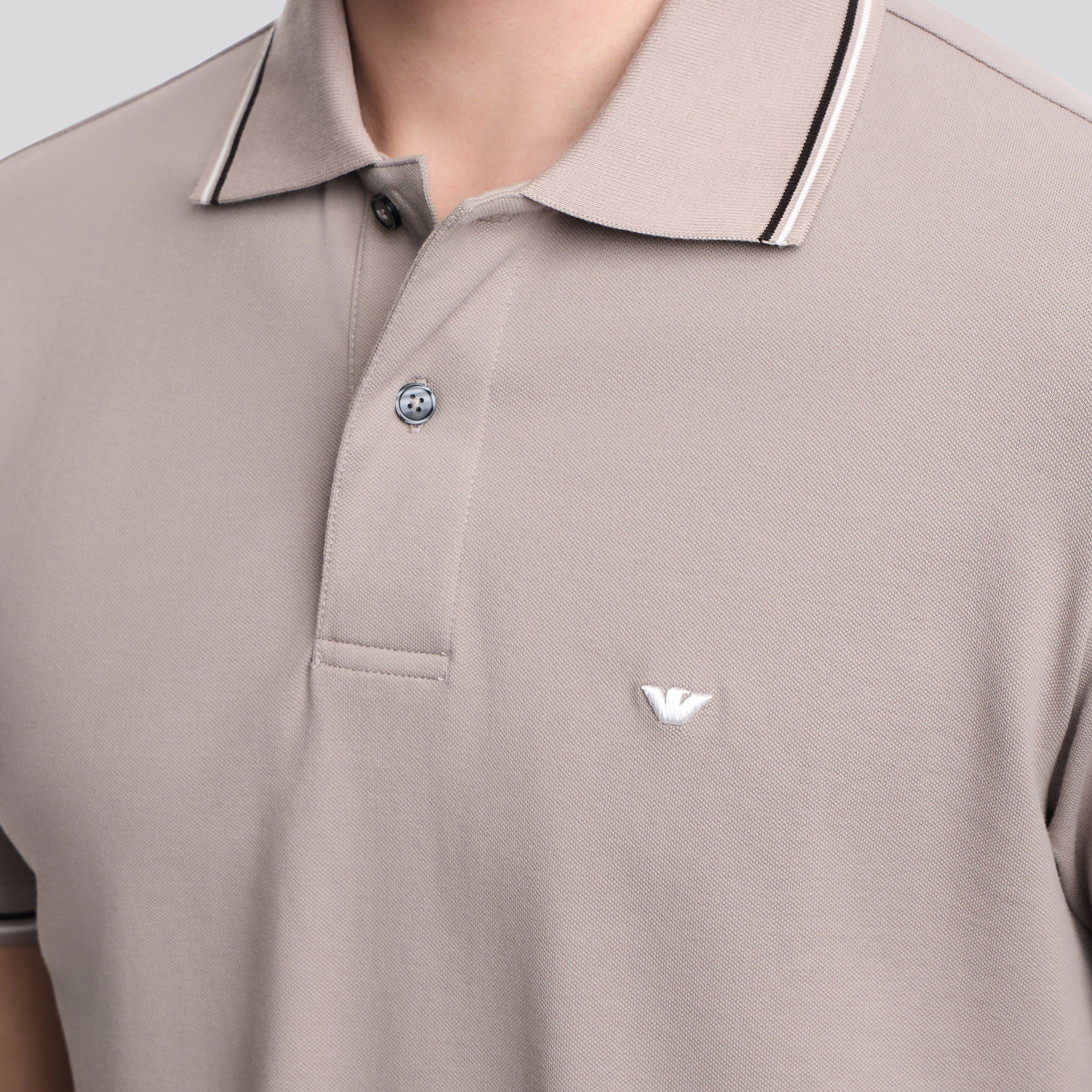Camiseta Tipo Polo Beige Armani Eagle