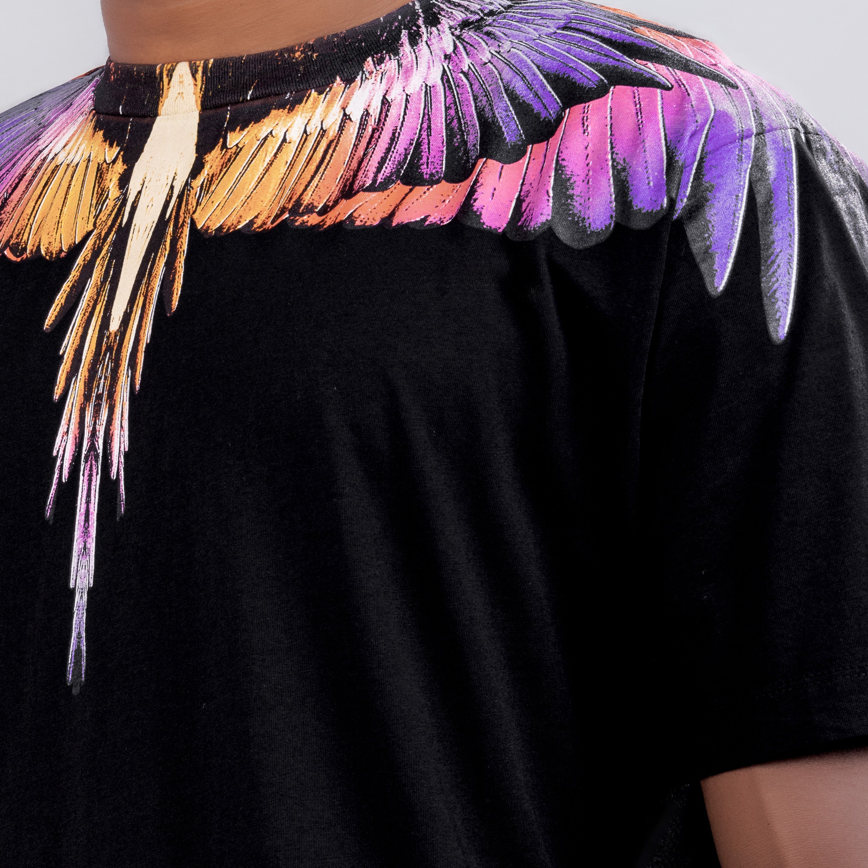 Camiseta Negra Marcelo Burlon Rosa Icon Wings