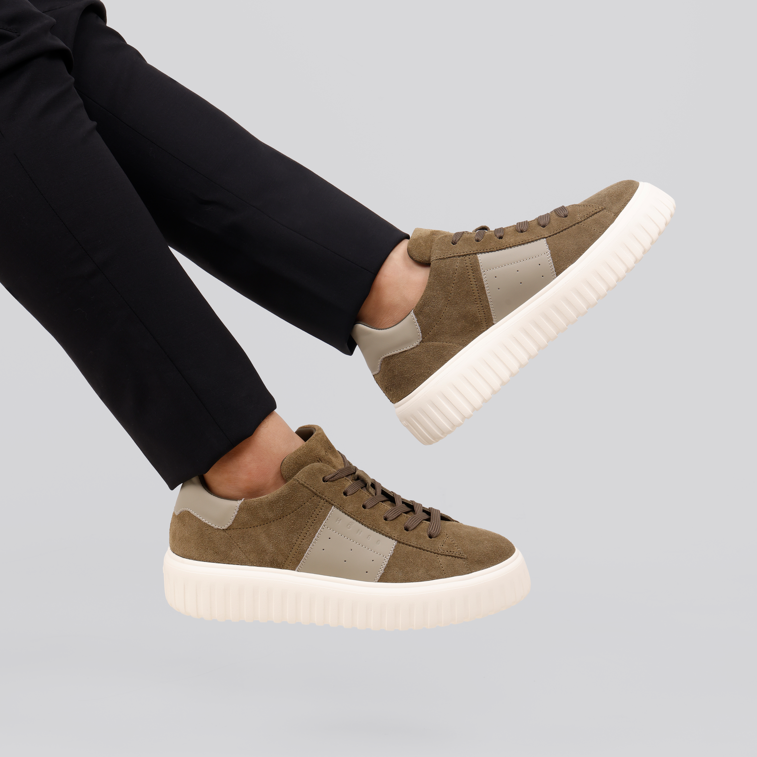 Sneakers Verdes Hogan H-Stripe