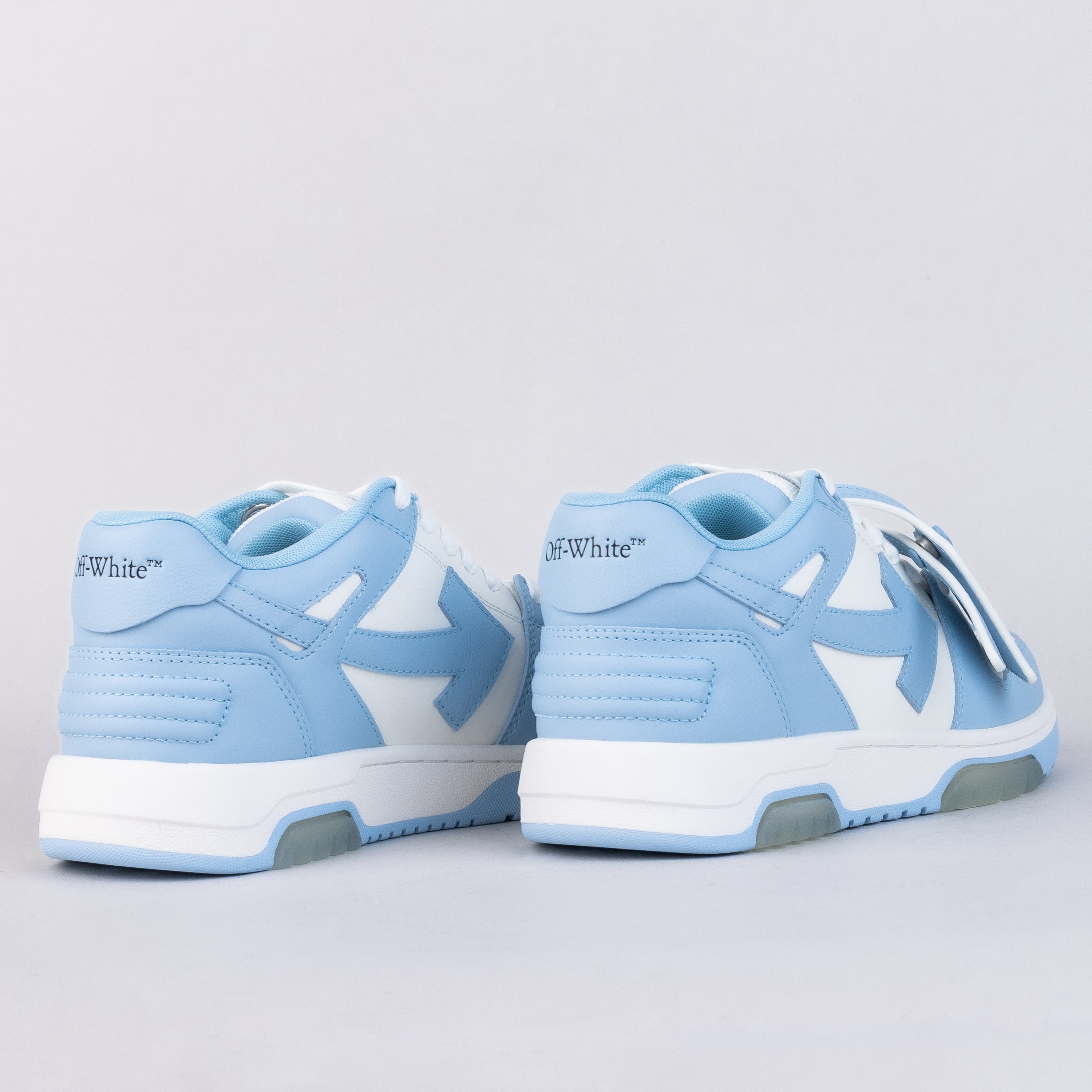 Sneakers Celeste Blanco Off-White "OOO" W