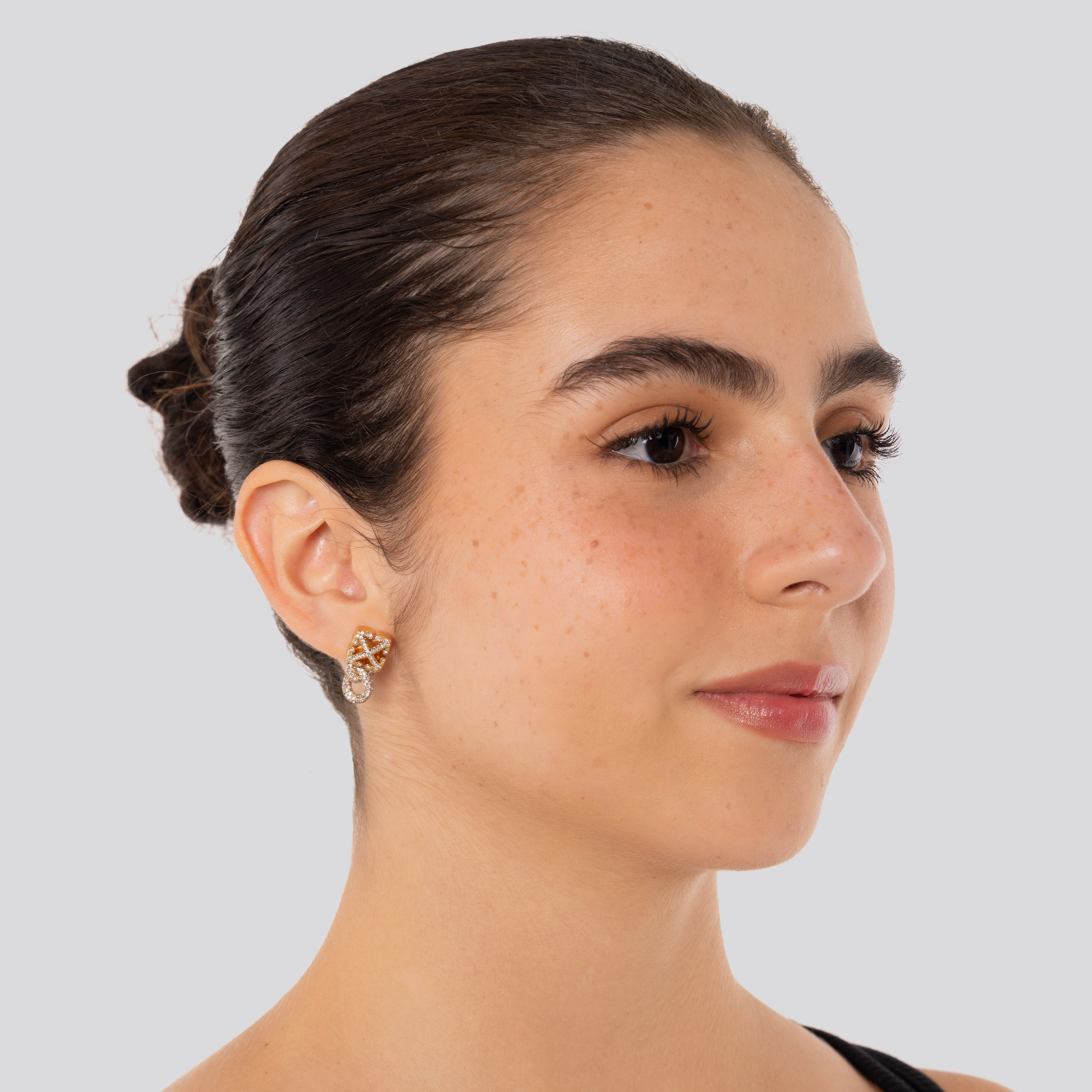 Aretes Dorados Off-White Arrow Chain