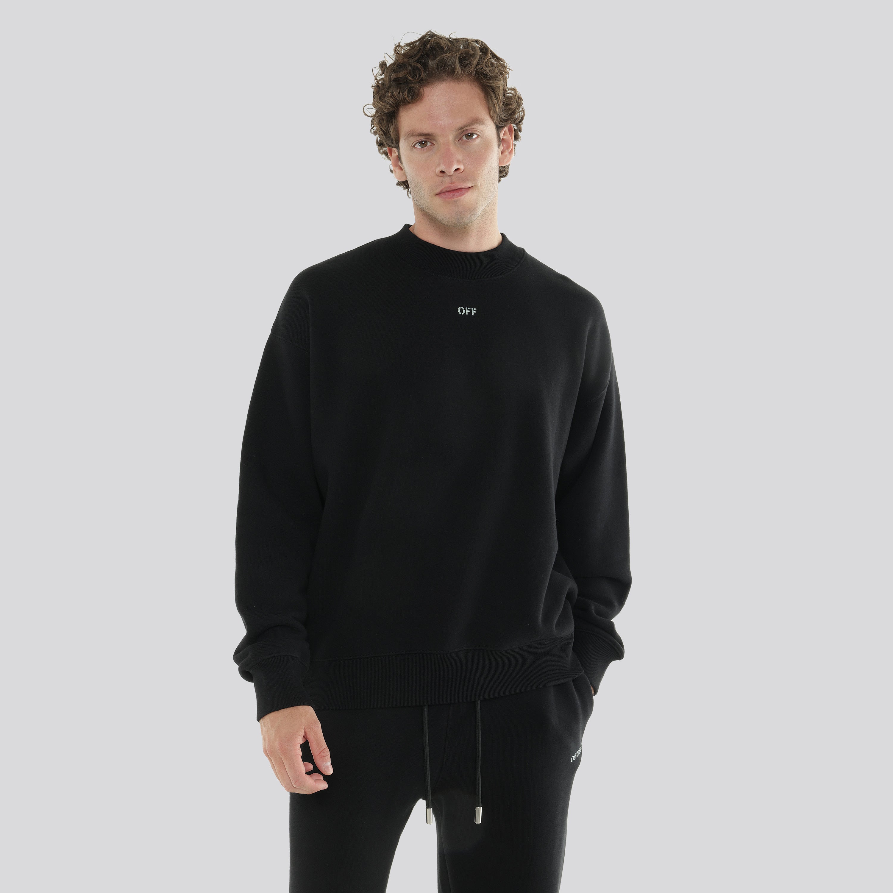 Buzo Negro Off-White Vibe Arrow Skate
