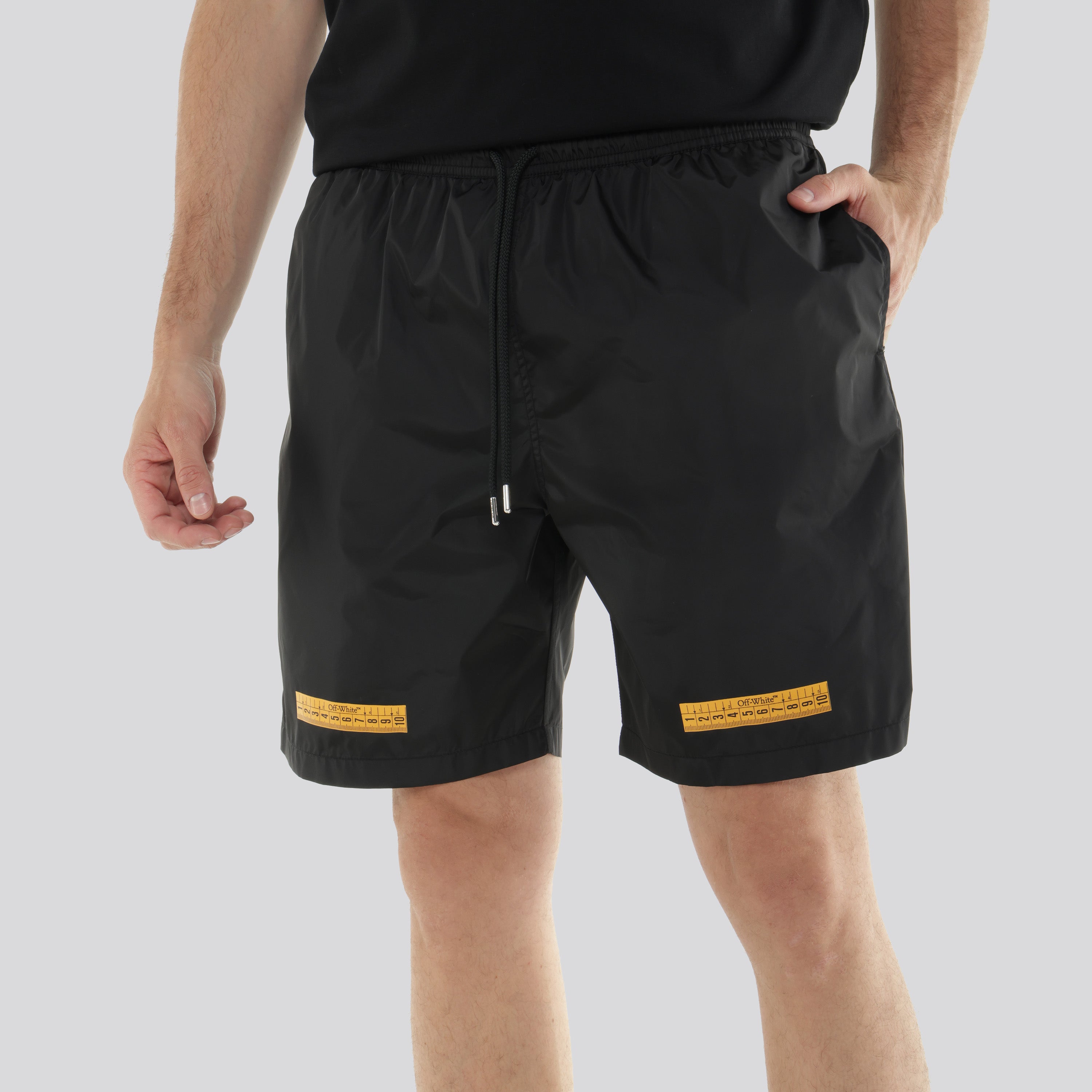 Pantaloneta Negra Off White Tape Surfer