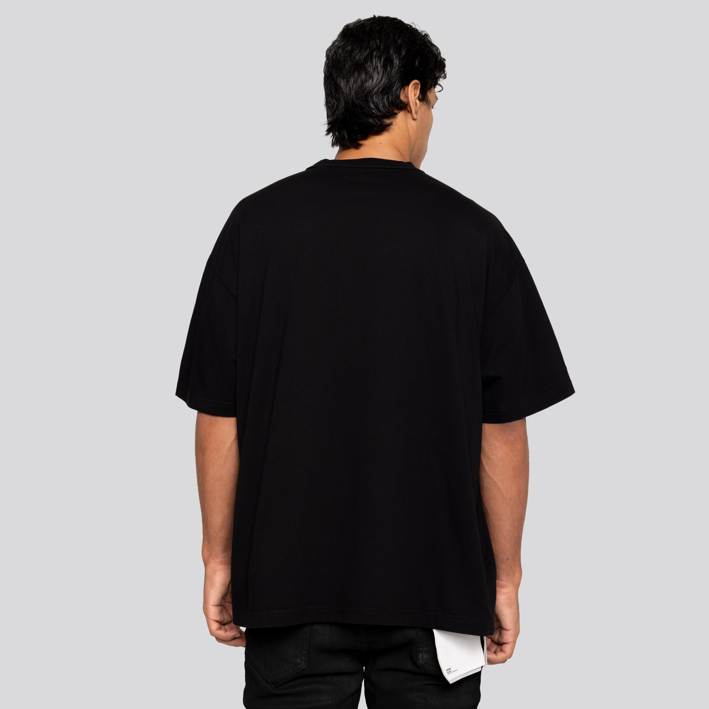 Camiseta Negra PURPLE Over