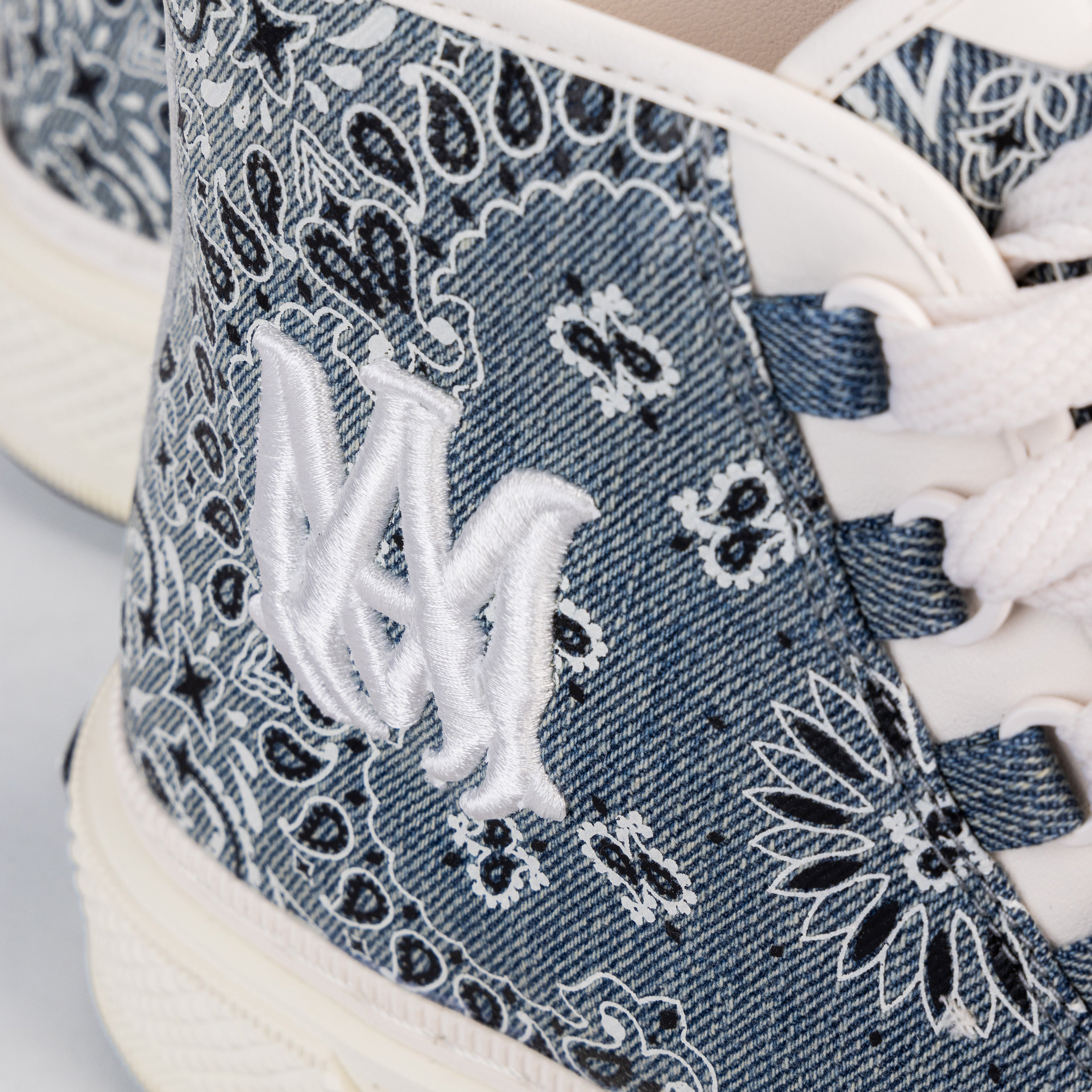 Sneakers High Top Denim AMIRI Bandana