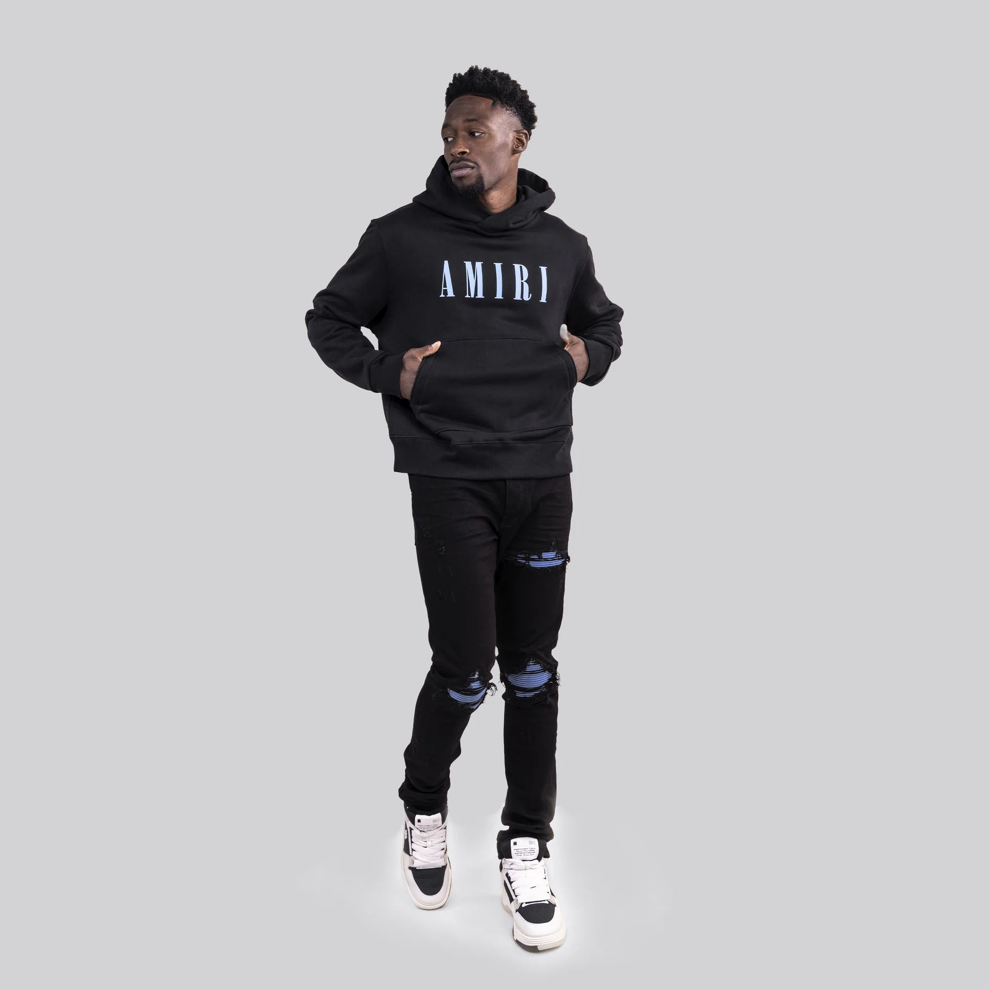 Buzo Tipo Hoodie Negro AMIRI Azul Logo