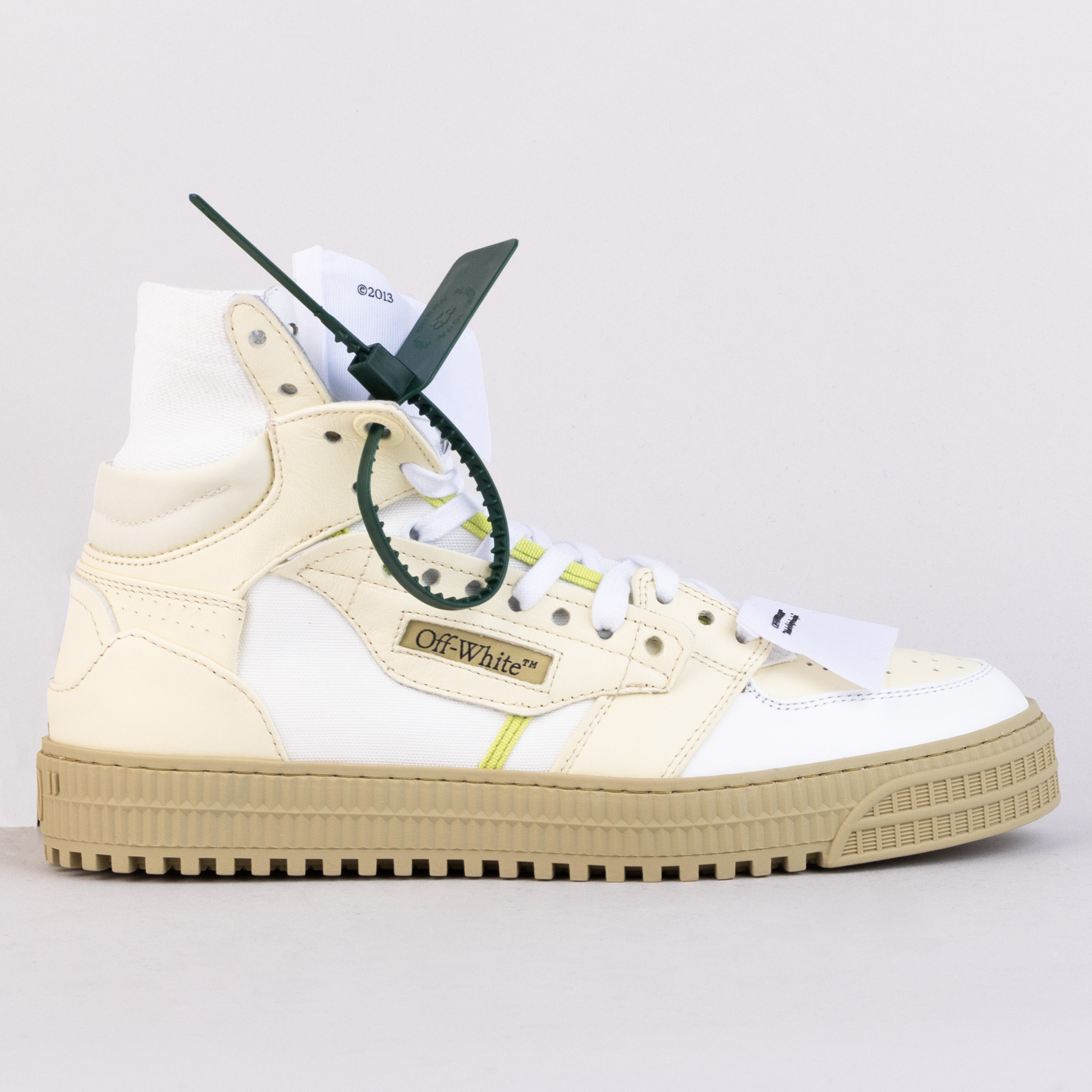 Sneakers High Top Crema Off-White Off Court